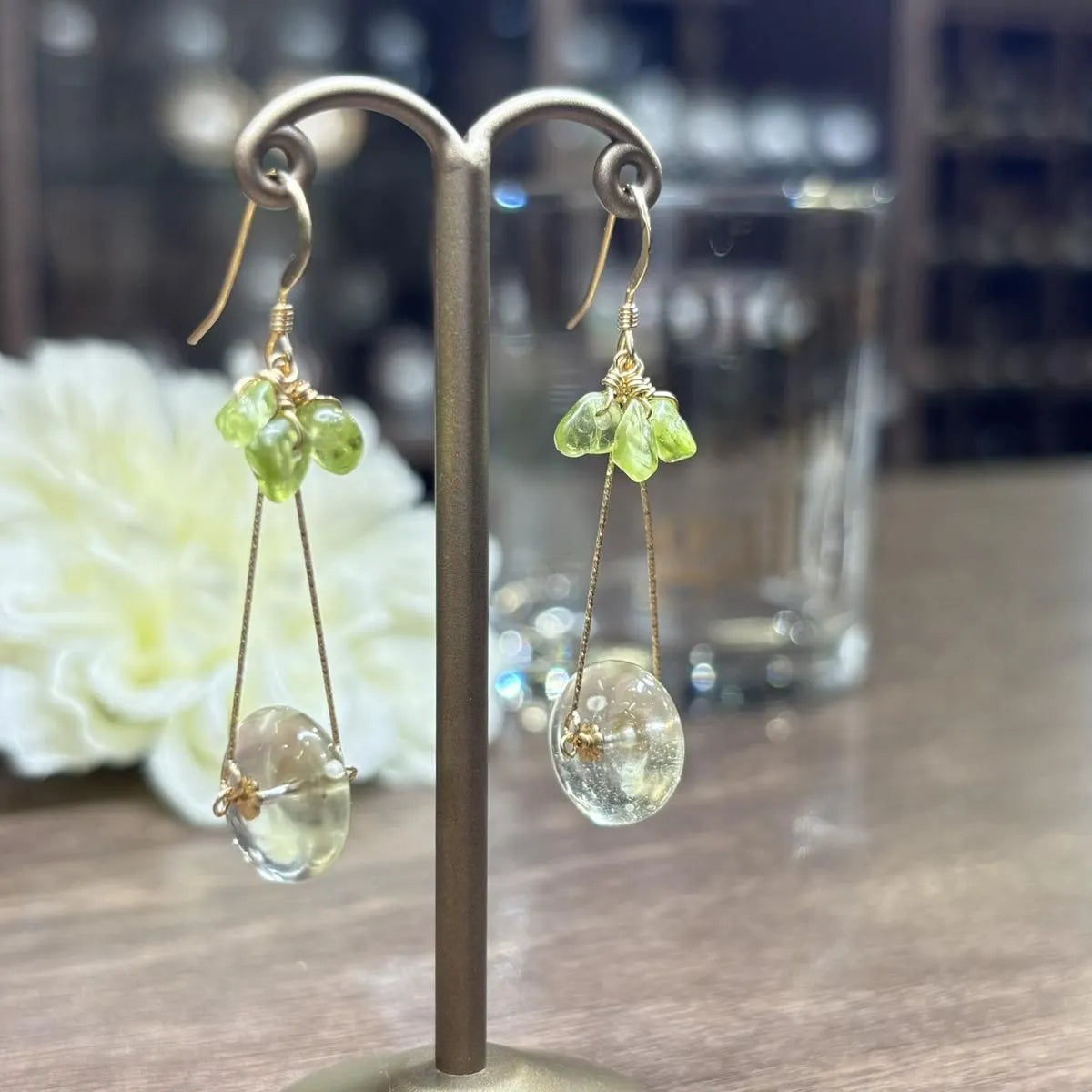 天然石ピアス(リビアングラス、ペリドット) #RK069