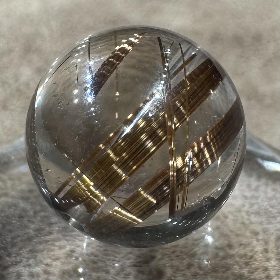 ブロンズタイチンルチルクォーツ ビーズ 13.8mm #BZ1113 - premium stone gallery LIVE