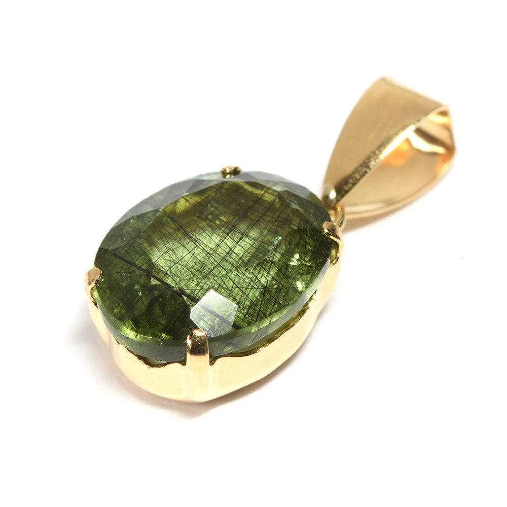 ルドウィジャイト・イン・ペリドット ペンダントトップ 9x7mm #PM026
