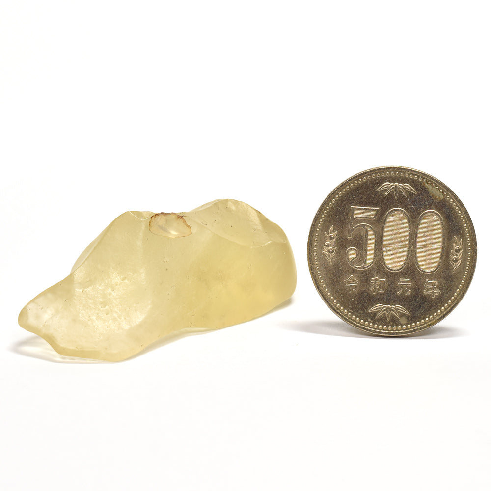 リビアングラス 原石 54.7x28.3x15.3mm #QK173