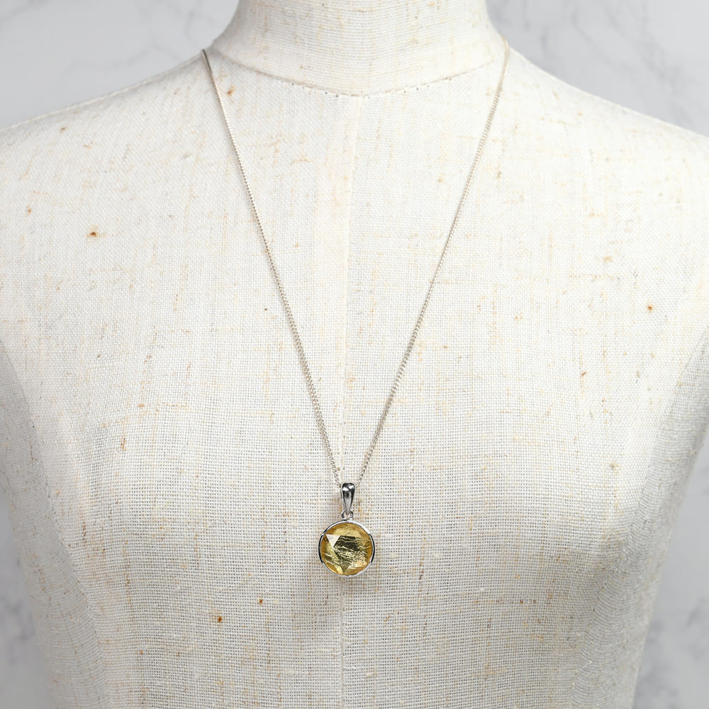 ムオニナルスタ隕石(ゴールド)ペンダントトップ 10mm #QK324