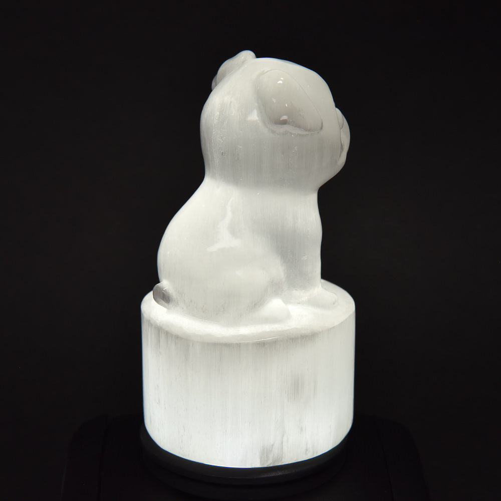 セレナイト「パグ犬」彫刻置物 89.3x48.4mm #QM232