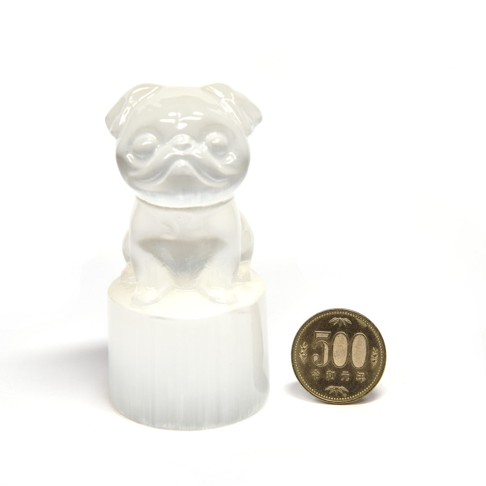 セレナイト「パグ犬」彫刻置物 90.4x45mm #QM233