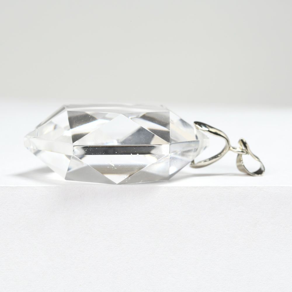 天然水晶 ペンダントトップ 30x26x11mm #RC245