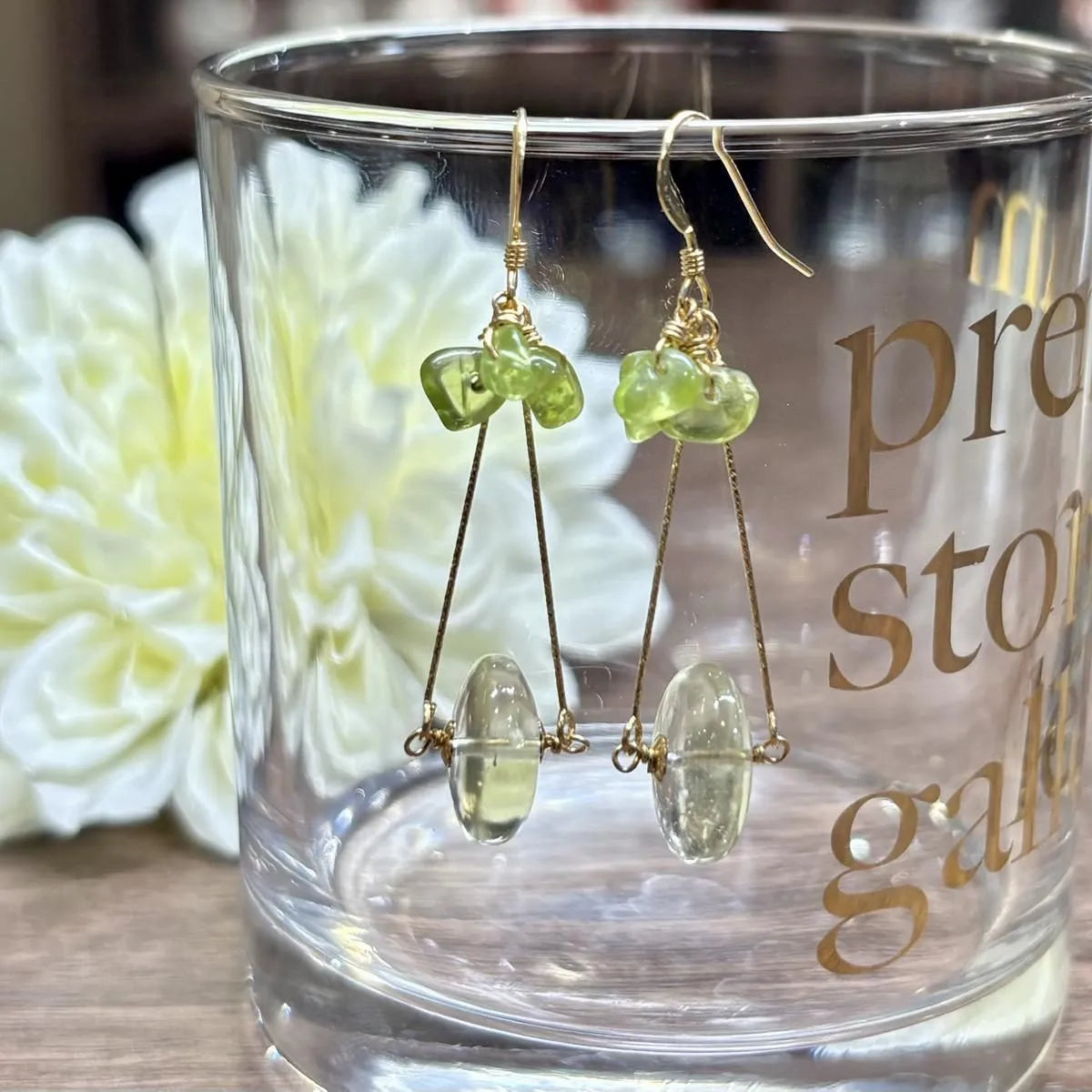 天然石ピアス（リビアングラス、ペリドット） #RK069