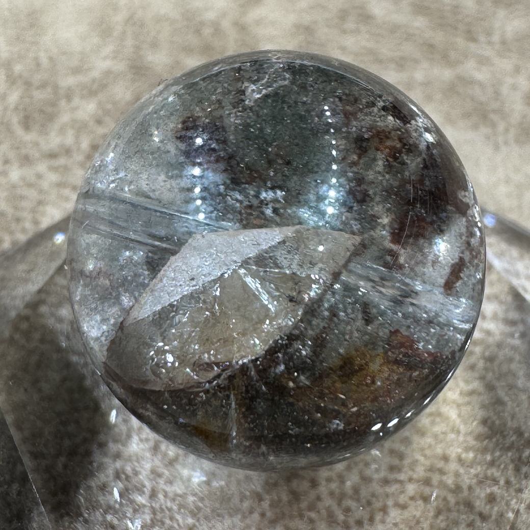スフェーンインガーデンクォーツ ビーズ 17.6mm #BZ1050 - premium stone gallery LIVE