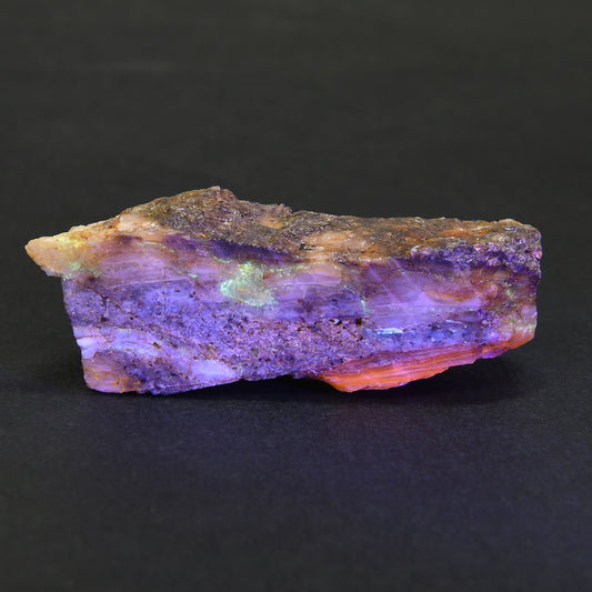 北海道然別湖産オパール 原石 56.8x18.3x14.5mm #PF365