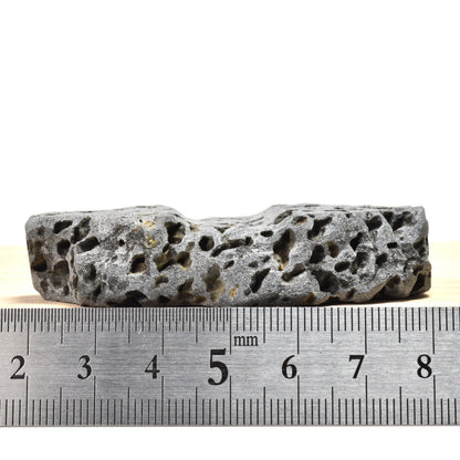 [日本の石]神鍋火山岩 箸置き 63x31x13.5mm #QB084