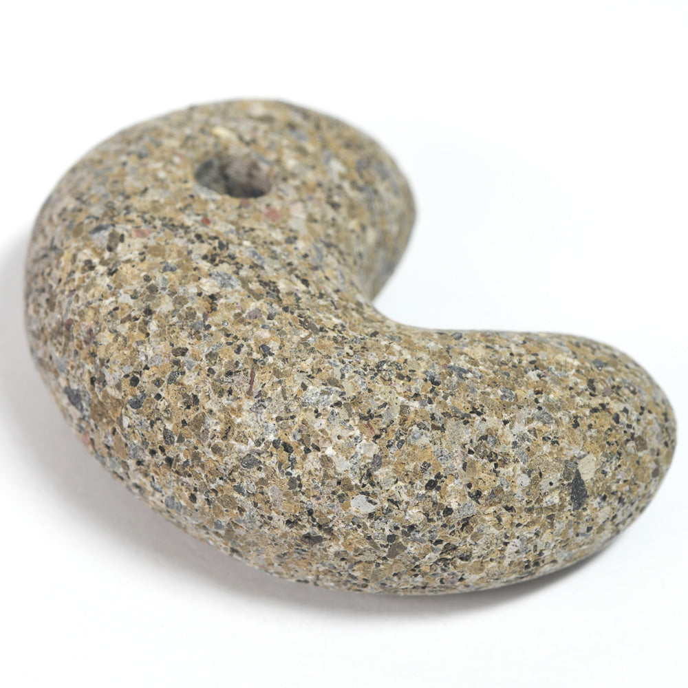 島根県産 出雲石（来待石）勾玉 27.5x20.5x10.6mm #QB113