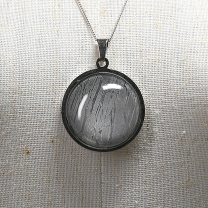 アルタイ隕石  ペンダントトップ 38x28x7.5mm #RC004