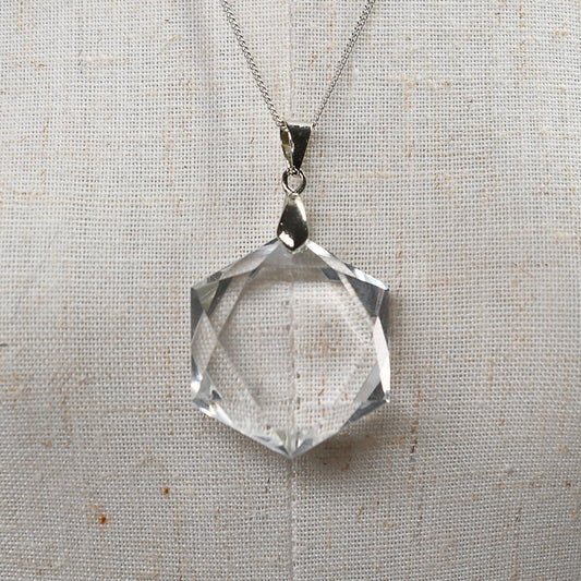 天然水晶  ペンダントトップ 29x25x10mm #RC242