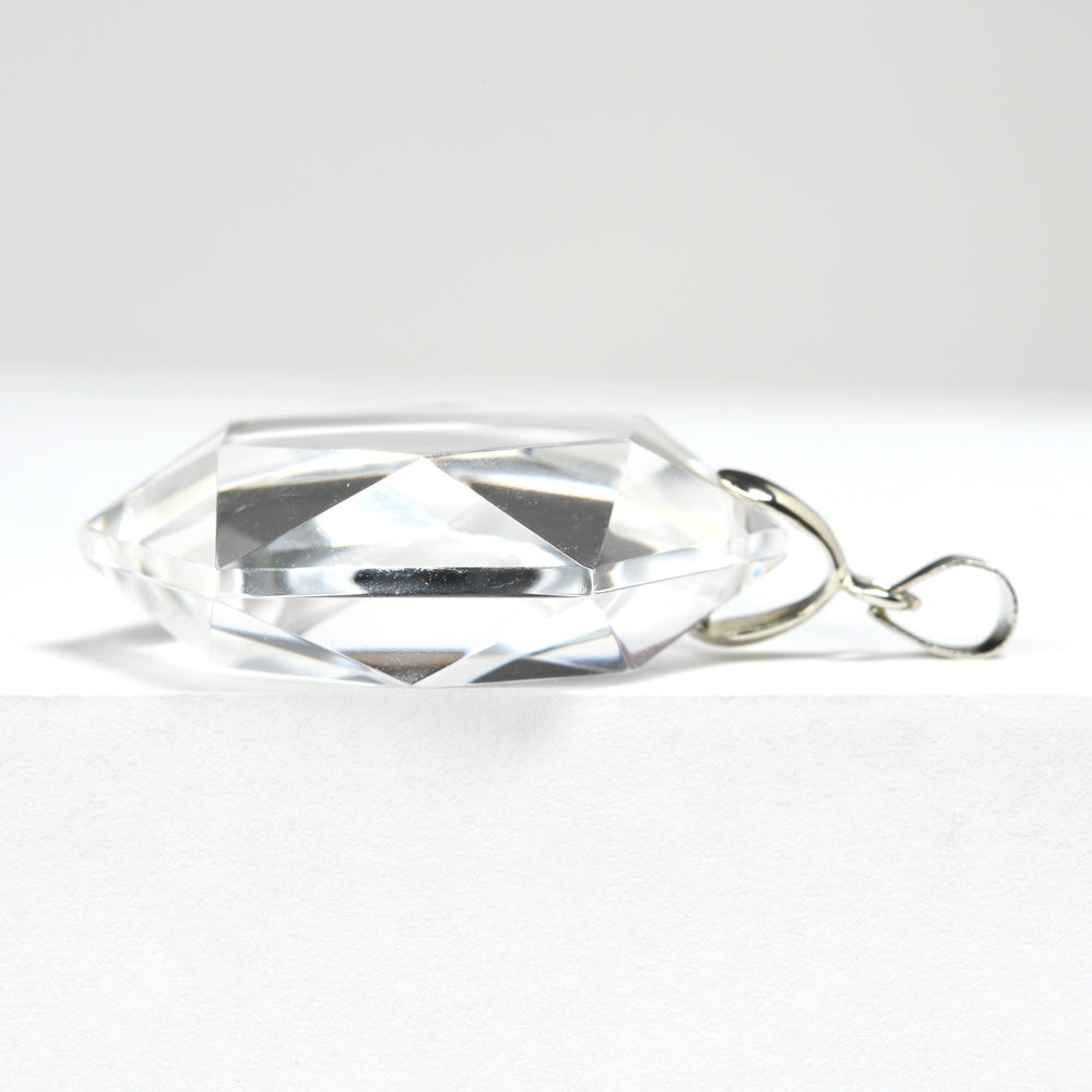 天然水晶  ペンダントトップ 30.5x26x10mm #RC243