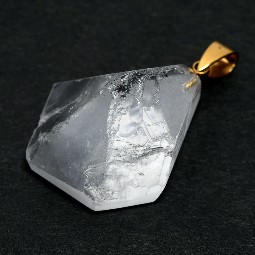 モンドクォーツ  ペンダントトップ 24.1x23.3x14.9mm #RE076