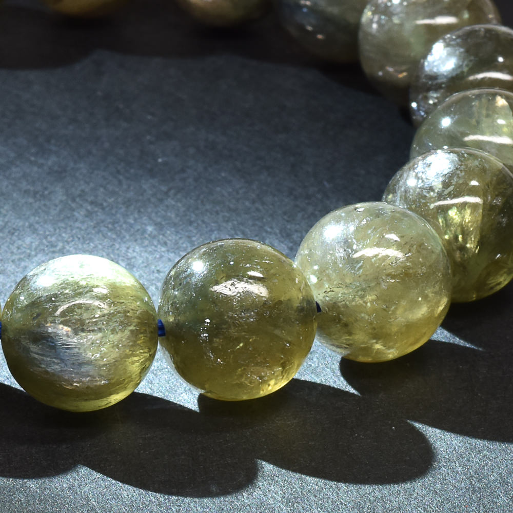 実物びっくり‼️激レア★イエローカイヤナイト　マイカインカイヤナイト　ブレスレット 実物びっくり‼️激レア☆イエローカイヤナイト マイカインカイヤ