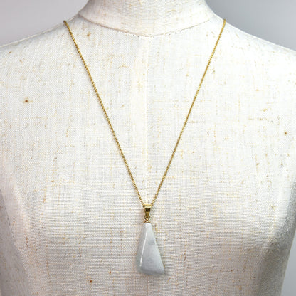 鳥取県産 若桜翡翠  ペンダントトップ 30x12x6mm #RH104