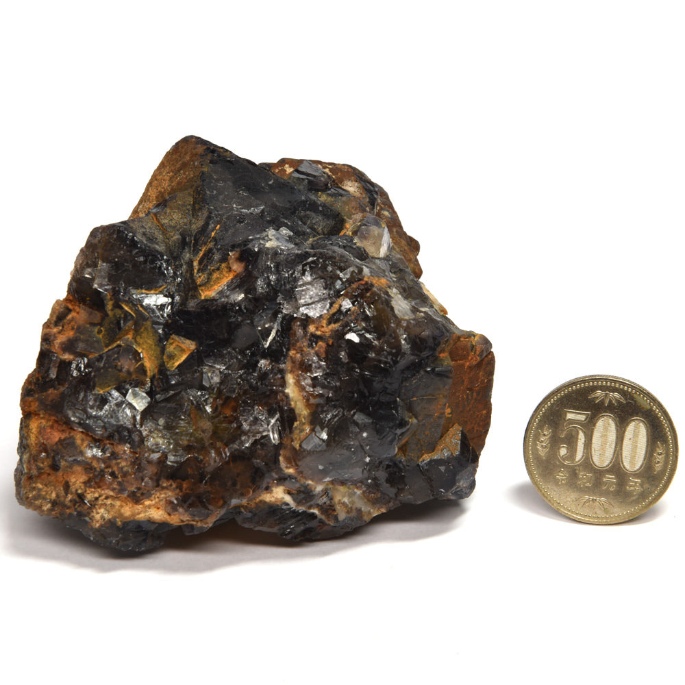 パキスタン産ブラックフローライト（赤色蛍光）原石 90x55x70mm #RJ197