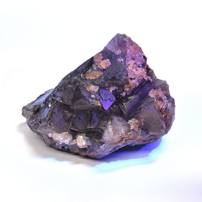 パキスタン産ブラックフローライト（赤色蛍光）原石 76x54x66mm #RJ199