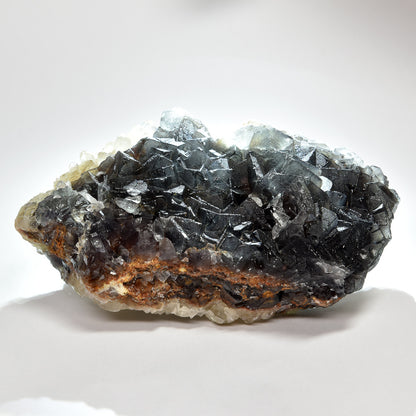 パキスタン産ブラックフローライト（赤色蛍光）原石 120x45x70mm #RJ200