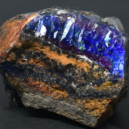 パキスタン産ブラックフローライト（赤色蛍光）原石 102x54x60mm #RJ201