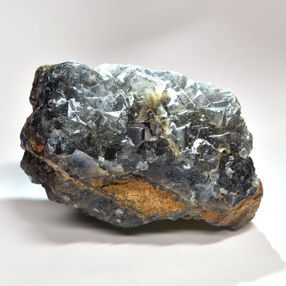 パキスタン産ブラックフローライト（赤色蛍光）原石 102x54x60mm #RJ201