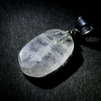 奈良県産 飛鳥桜水晶 ペンダントトップ 22x9.5x5.5mm #RJ238