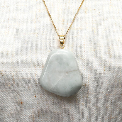 糸魚川翡翠  ペンダントトップ 28.4x24.2x9.9mm #RJ279