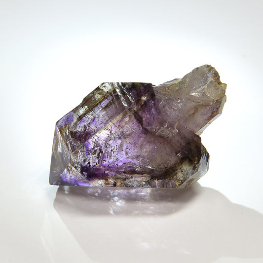 ジンバブエ産アメジストエレスチャル 原石 47.3x30x28.8mm #RK109