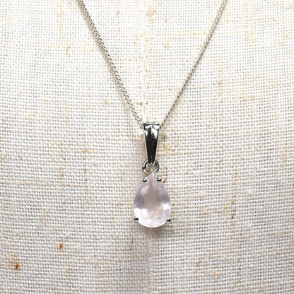 ローズクォーツ ペアシェイプ・カット SV925 ペンダントトップ 9.9x6.8mm #RL087