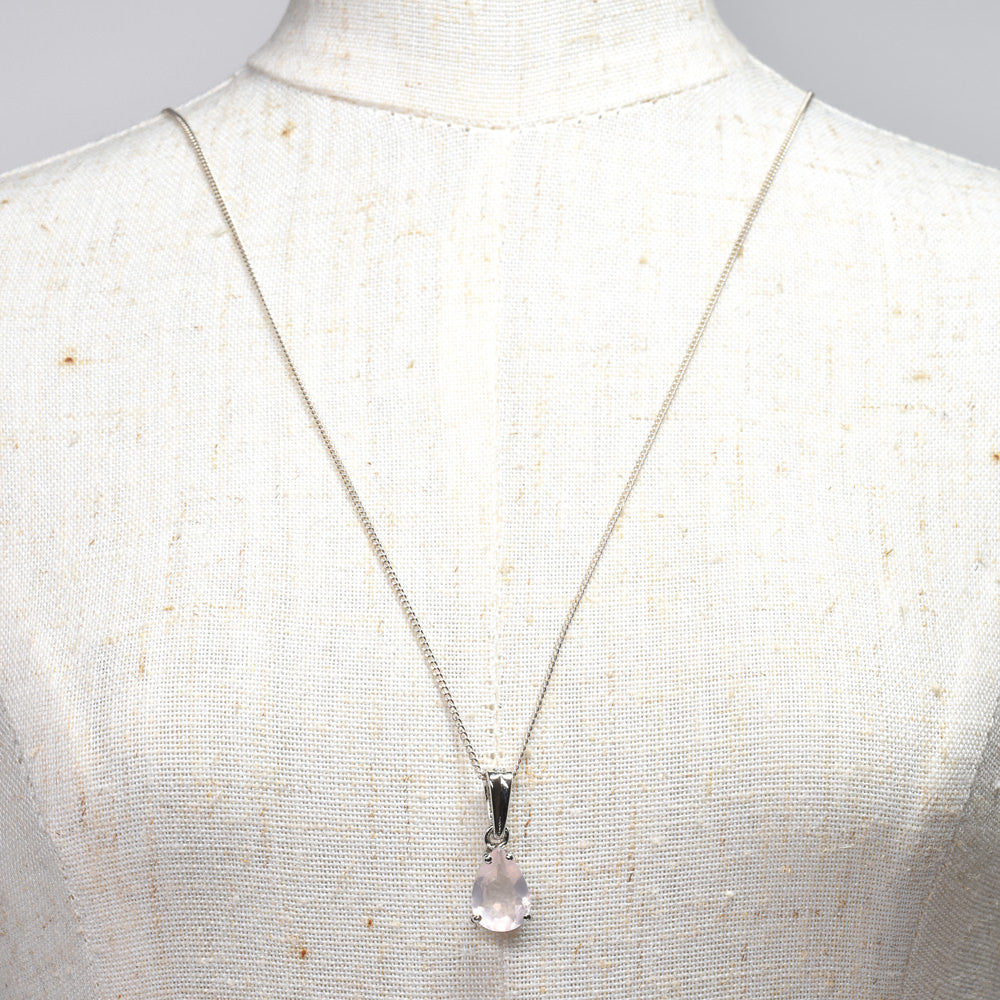 ローズクォーツ ペアシェイプ・カット SV925 ペンダントトップ 10.1x7.1mm #RL088