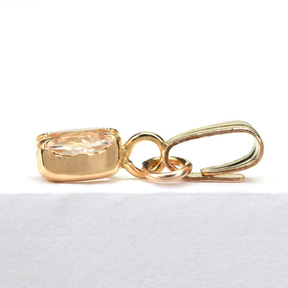 フェナカイト ペンダントトップ 4.4x3.8mm #RM015