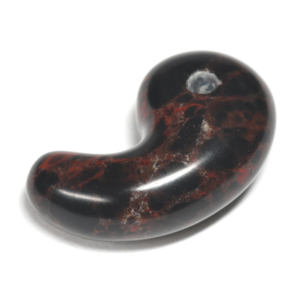 北海道産 紅十勝石（ヴァーミリオンオブシディアン） 勾玉 22.2x13.9x8.2mm #RM024