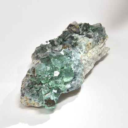 ナイジェリア産パイライトオンフローライト 原石 111x53x37mm #RM052