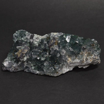 ナイジェリア産パイライトオンフローライト 原石 111x53x37mm #RM052