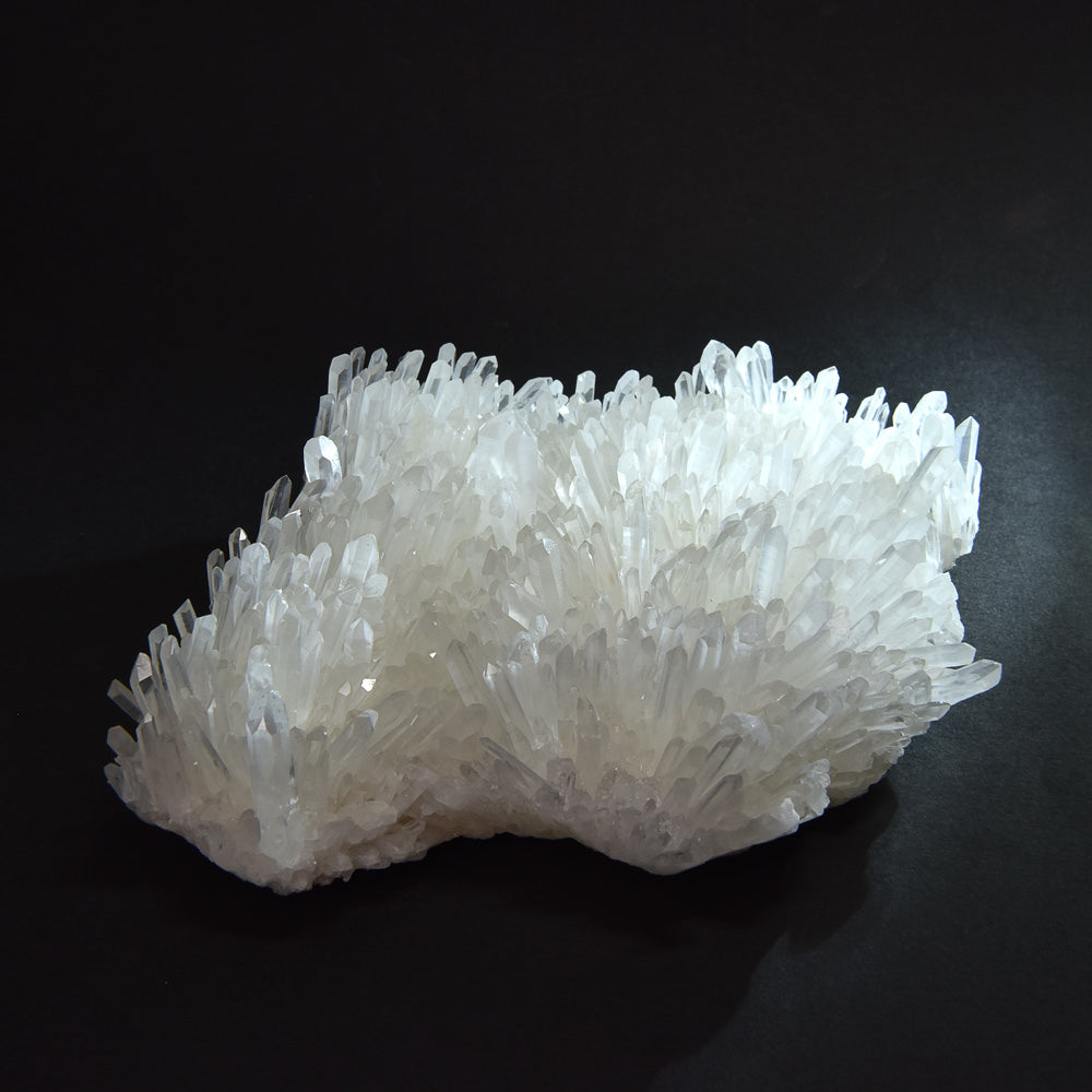 中国産 天然水晶クラスター 52x110x53mm #RM169