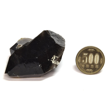 中国山東省産モリオン 原石 65.7x49x30.6mm #SA031