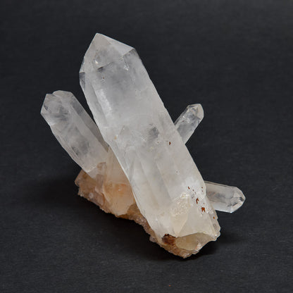 マダガスカル産水晶 クラスター 64.6x42x71.7mm #SA047