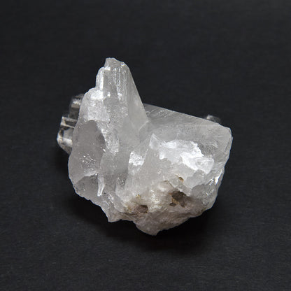 ブラジル・トマスゴンサガ産水晶 クラスター 65x47x60.7mm #SA069