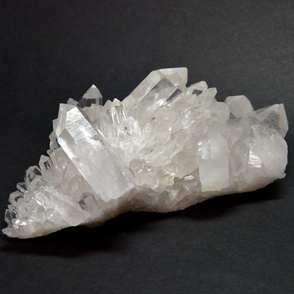 ブラジル・トマスゴンサガ産水晶 クラスター 140x105x55mm #SA070