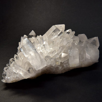 ブラジル・トマスゴンサガ産水晶 クラスター 140x105x55mm #SA070