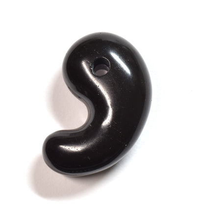 香川県産 サヌカイト 勾玉 21x13mm #SA111