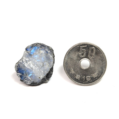 インド産ホワイトラブラドライト 原石 21.3x17.8x10mm #SA232