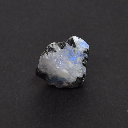 インド産ホワイトラブラドライト 原石 27.8x22.1x16.4mm #SA233