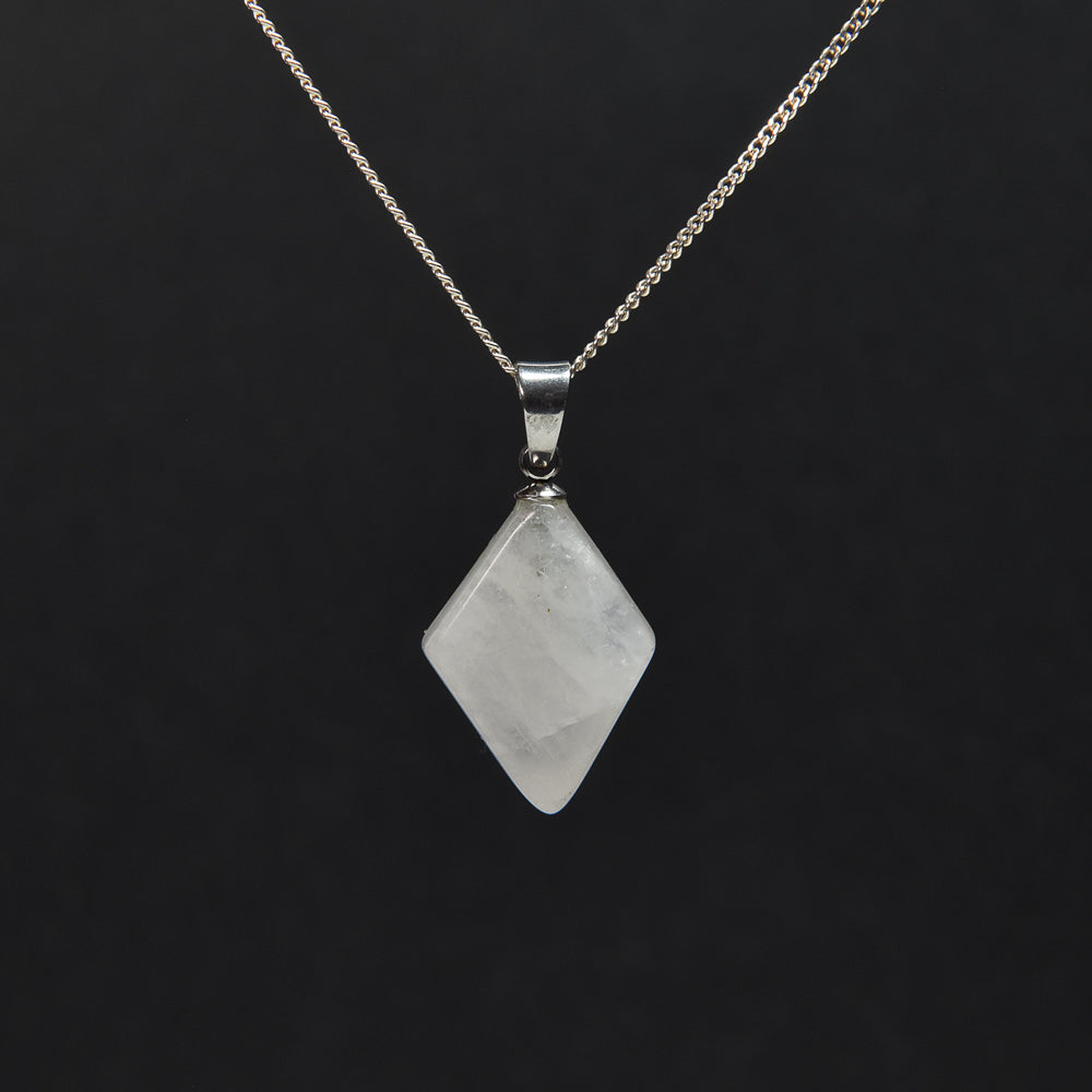 奈良県産 飛鳥桜水晶 ペンダントトップ 24.4x13x4mm #SC083