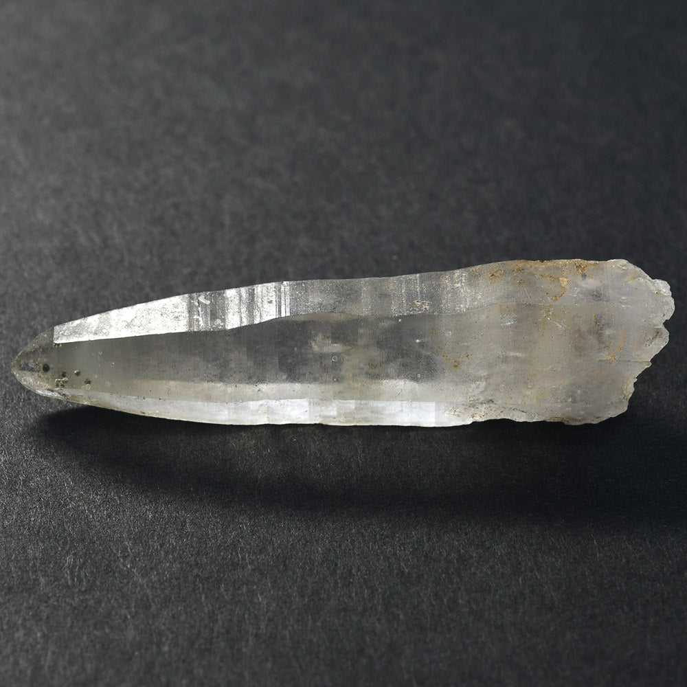 山梨県産 黒平水晶 原石 50.7x12.7x11.2mm #SC221
