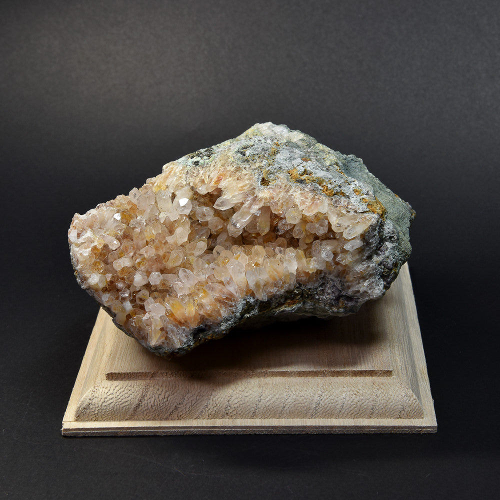秋田県 荒川鉱山水晶 原石 95x90x50mm #SC222