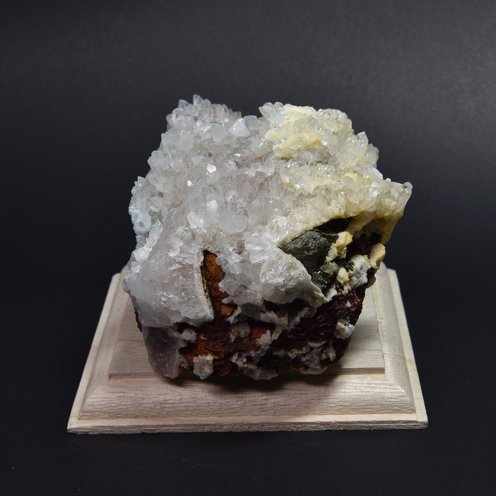 秋田県 荒川鉱山水晶 原石 110x80x70mm #SC223