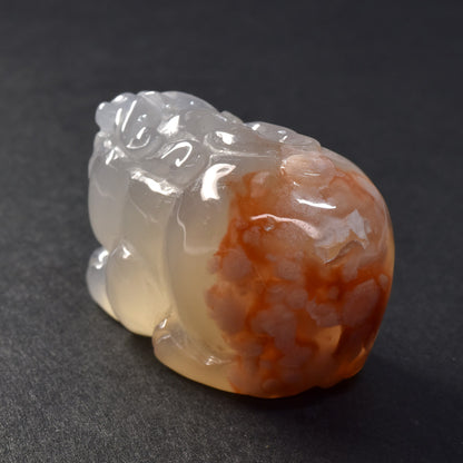 サクラアゲート 貔貅  彫刻置物 36.5x22x23.3mm #SD048