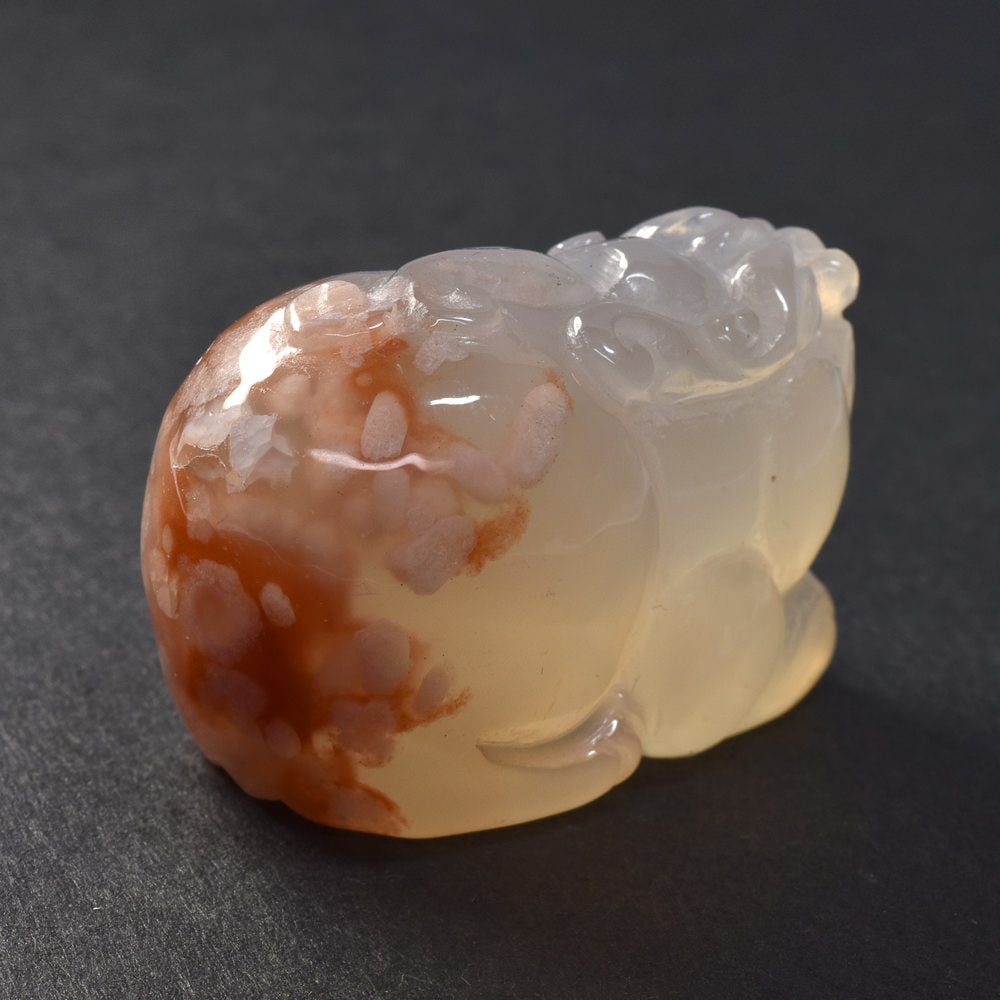 サクラアゲート 貔貅  彫刻置物 36.5x22x23.3mm #SD048