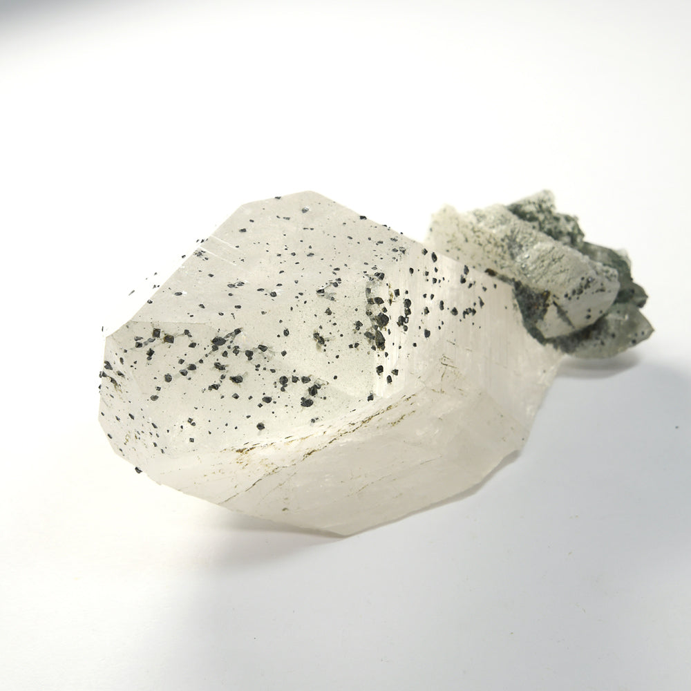 インド・マニハール産ヒマラヤ水晶 原石 80.3×38×81mm #SF131