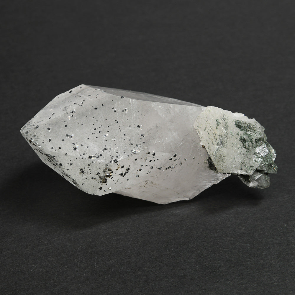 インド・マニハール産ヒマラヤ水晶 原石 80.3×38×81mm #SF131